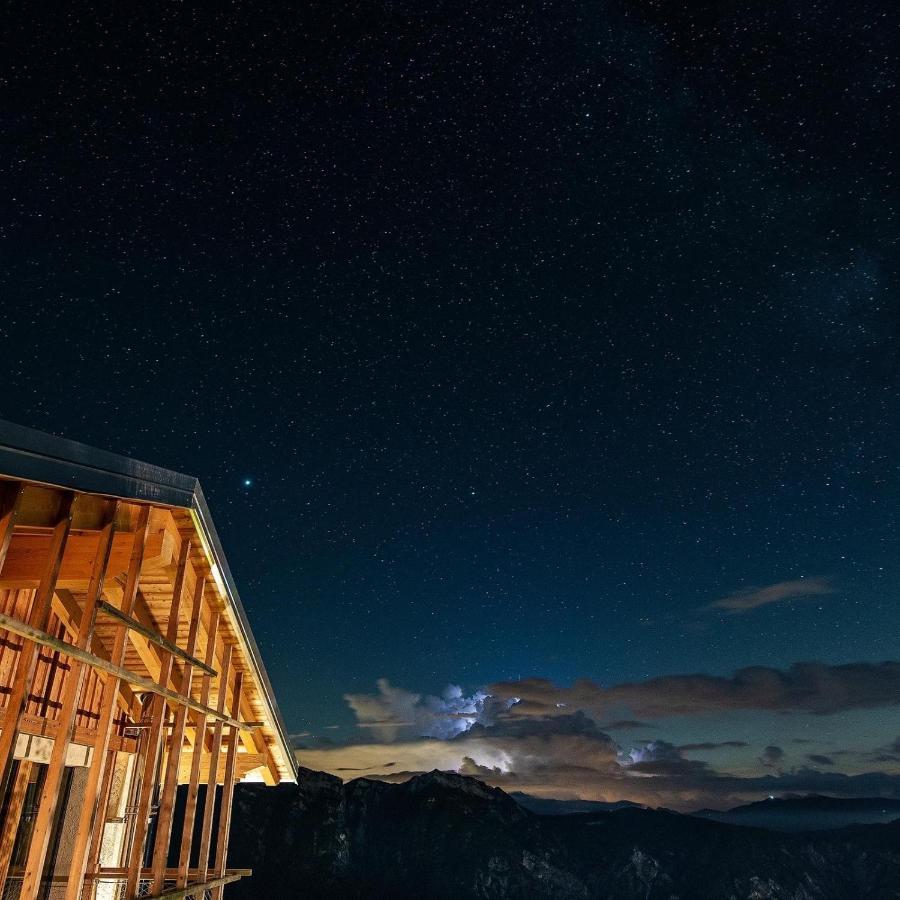 Nif: Alpine Taste Hotell Levico Terme Exteriör bild